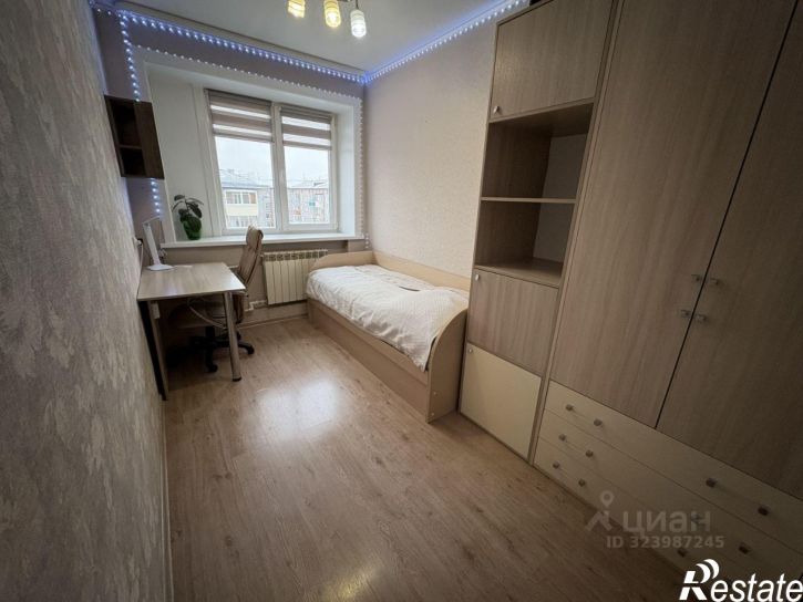 2-комн квартира Тобольская улица, 65,  д. 65