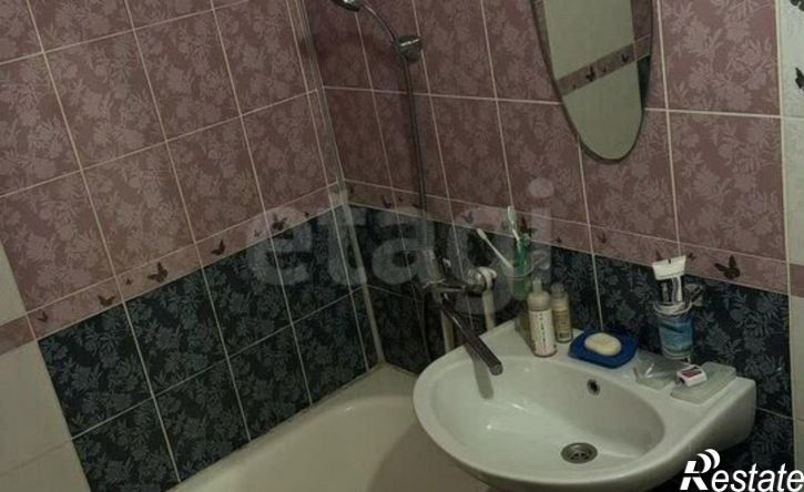 1-комн квартира 111-й микрорайон, 3