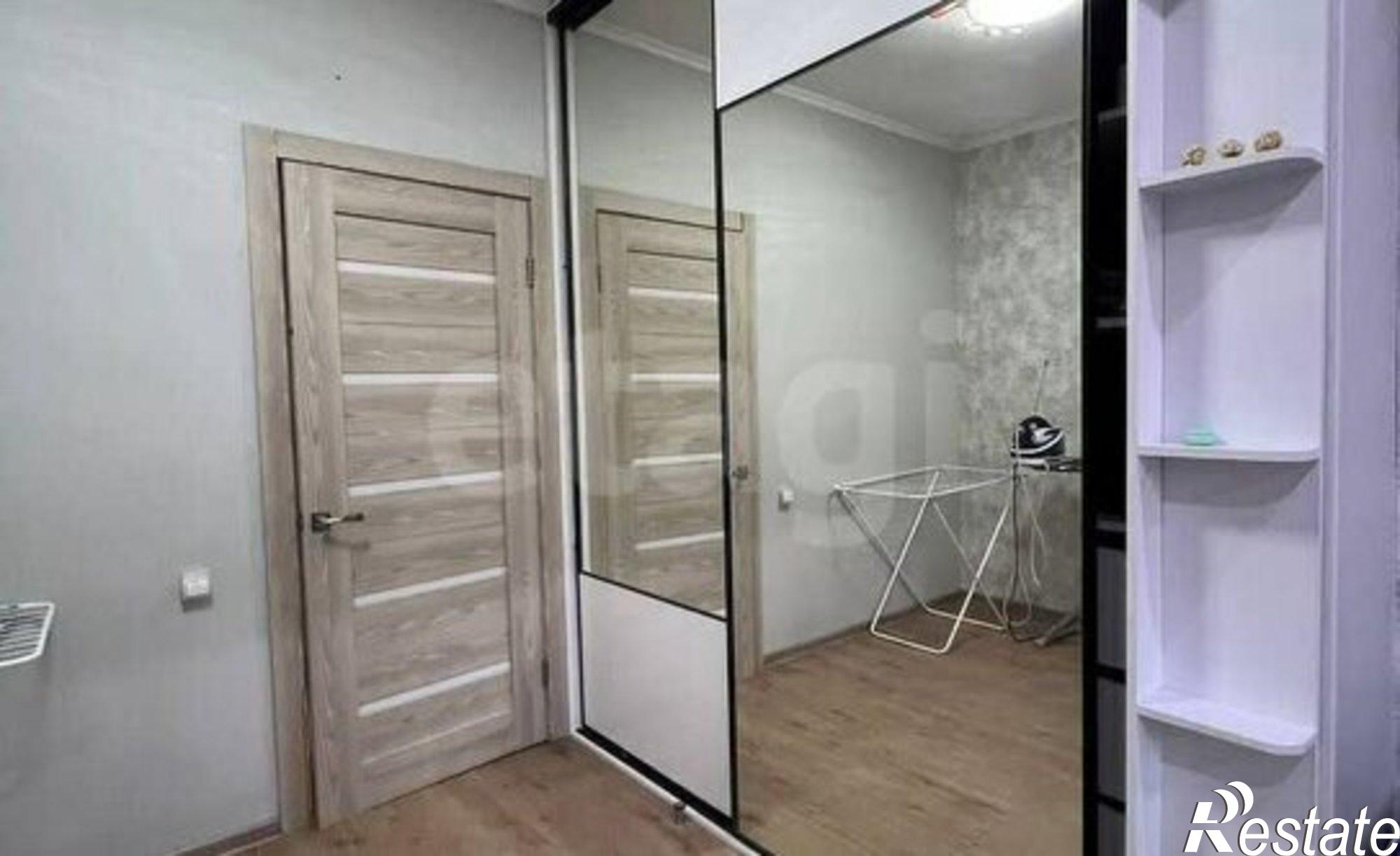 Купить квартиру за 14 300 000 рублей на улица Смолина, 77