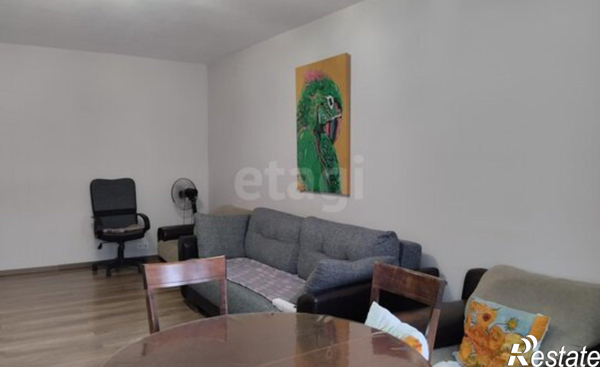 Купить квартиру за 10 500 000 рублей на пр-кт Строителей, 78