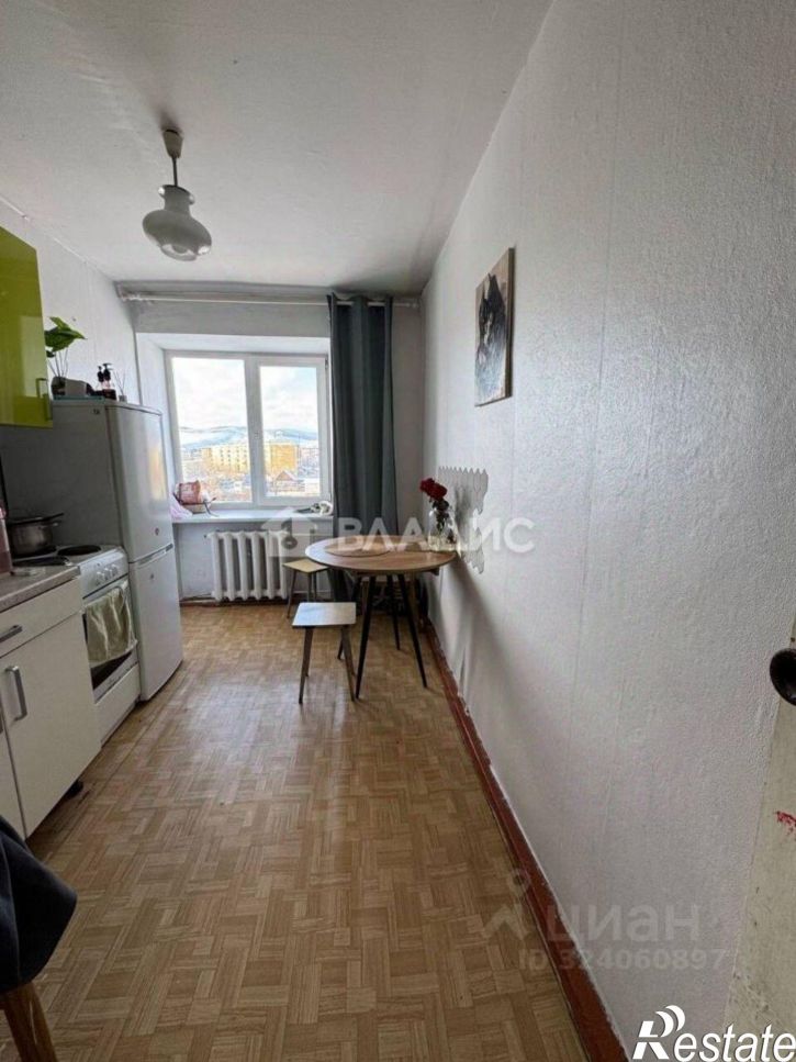 3-комн квартира Кабанская улица, 8,  д. 8