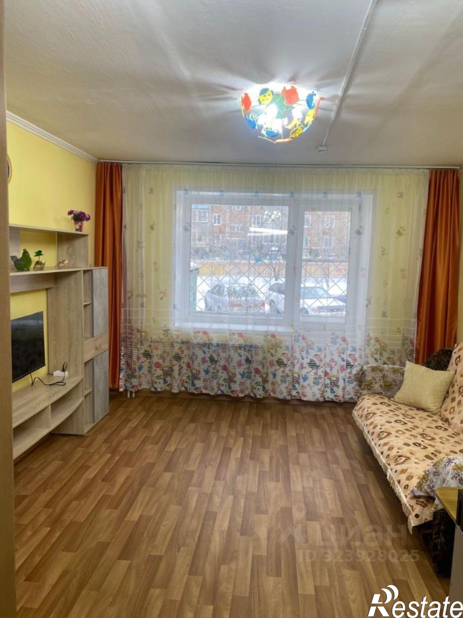 Сдать квартиру за 40 000 рублей на улица Шумяцкого, 5