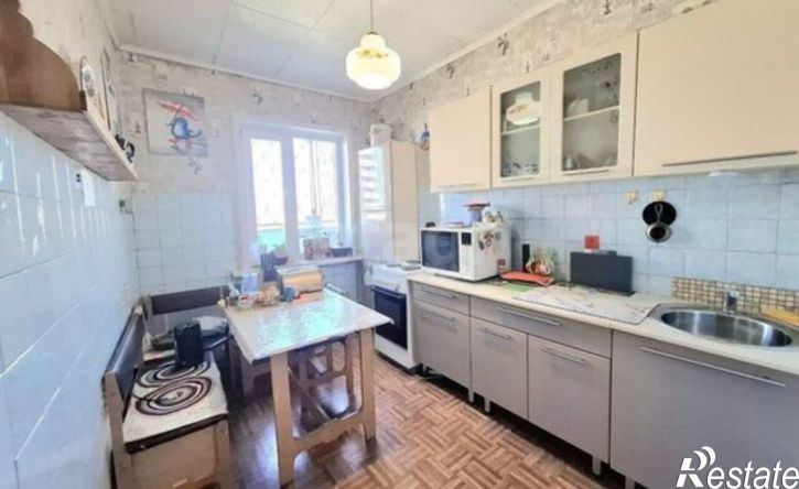 3-комн квартира Столбовая улица, 58,  д. 58