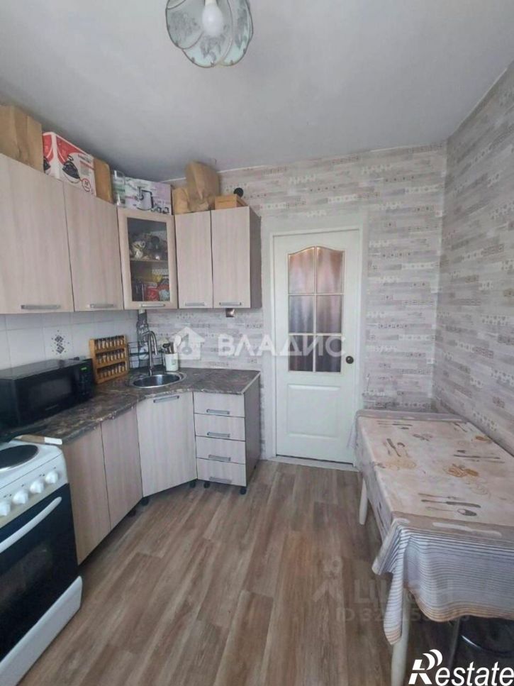 2-комн квартира Виктора Военнова, 45,  д. 45