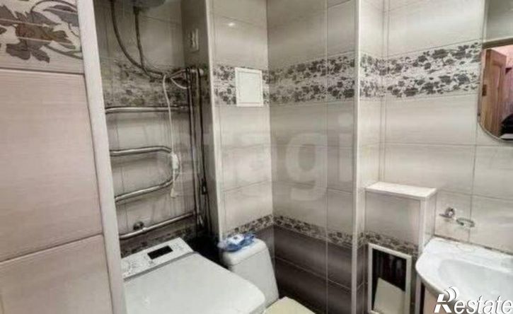 1-комн квартира 111-й микрорайон, 14А