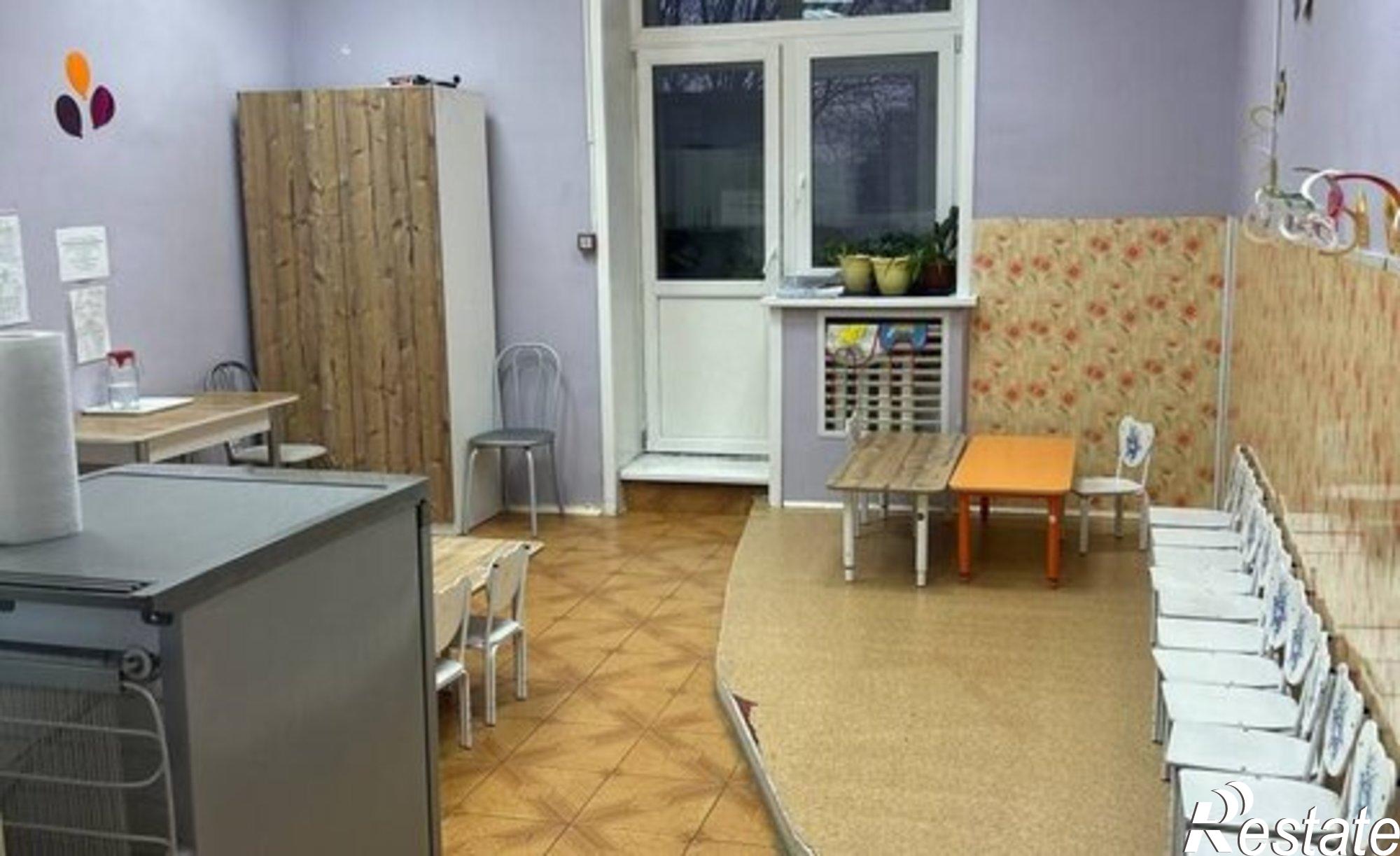 Купить квартиру за 14 300 000 рублей на 110-й микрорайон, 3