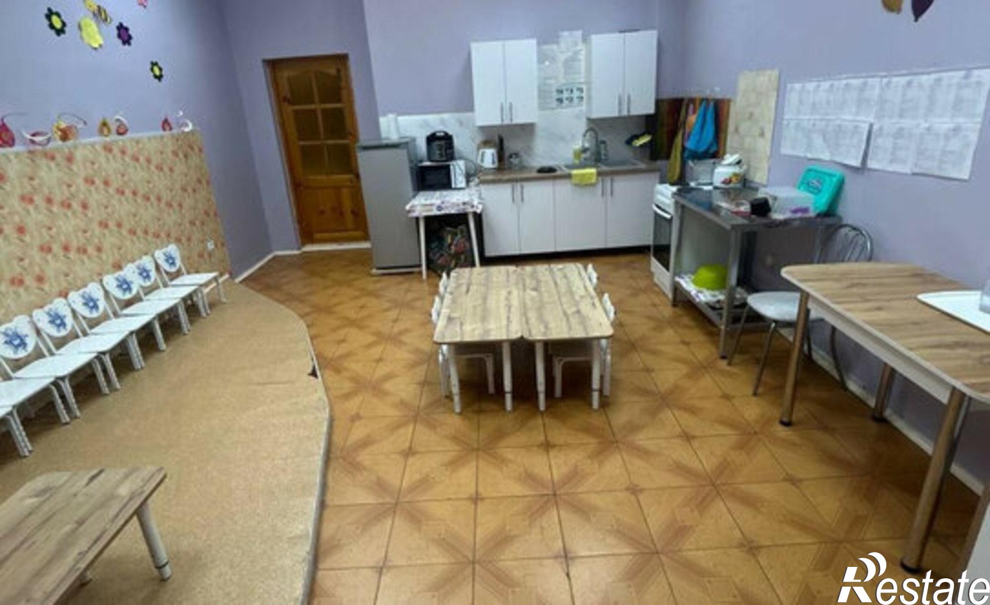 Купить квартиру за 14 300 000 рублей на 110-й микрорайон, 3