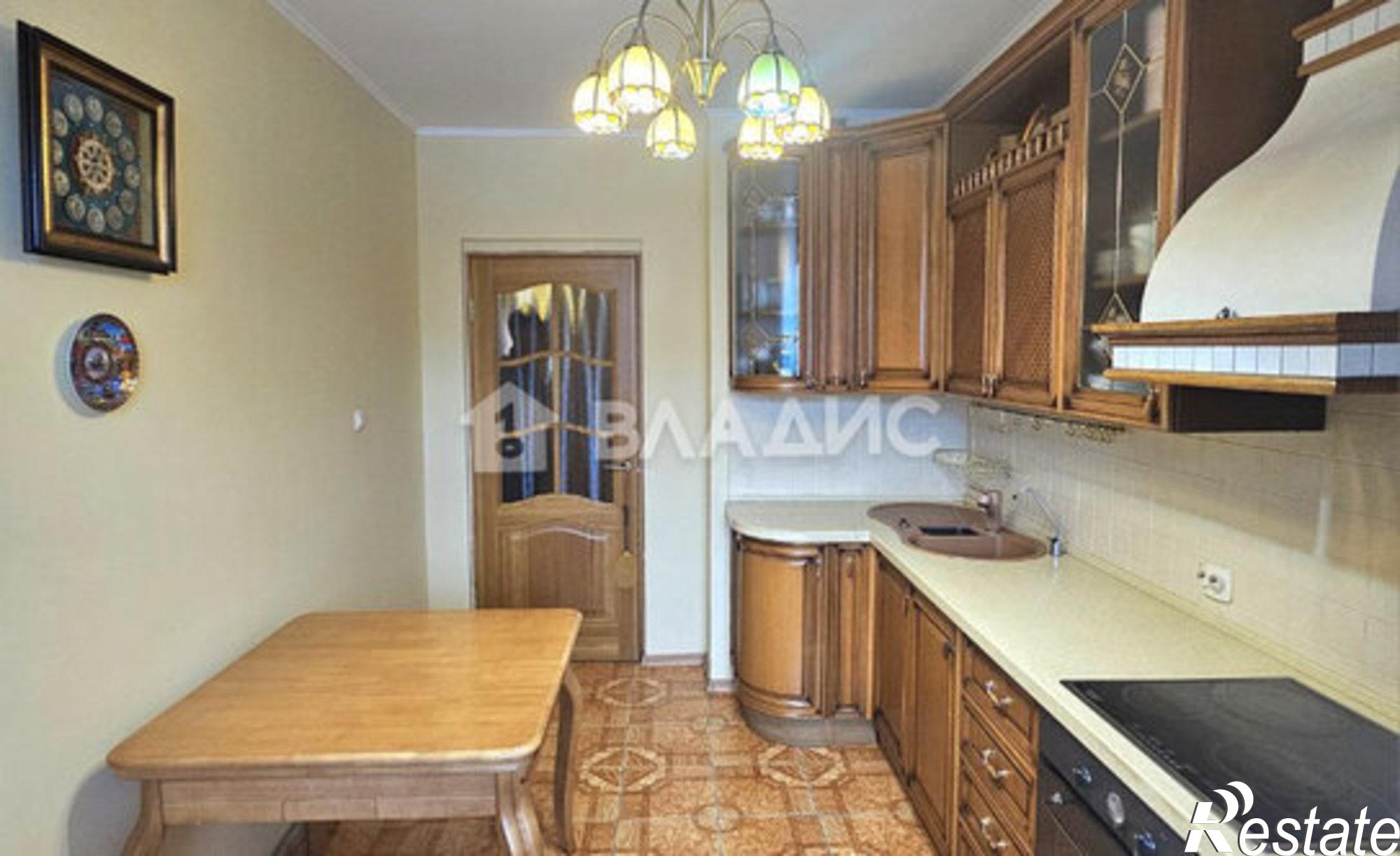 Купить квартиру за 16 000 000 рублей на улица Смолина, 54А