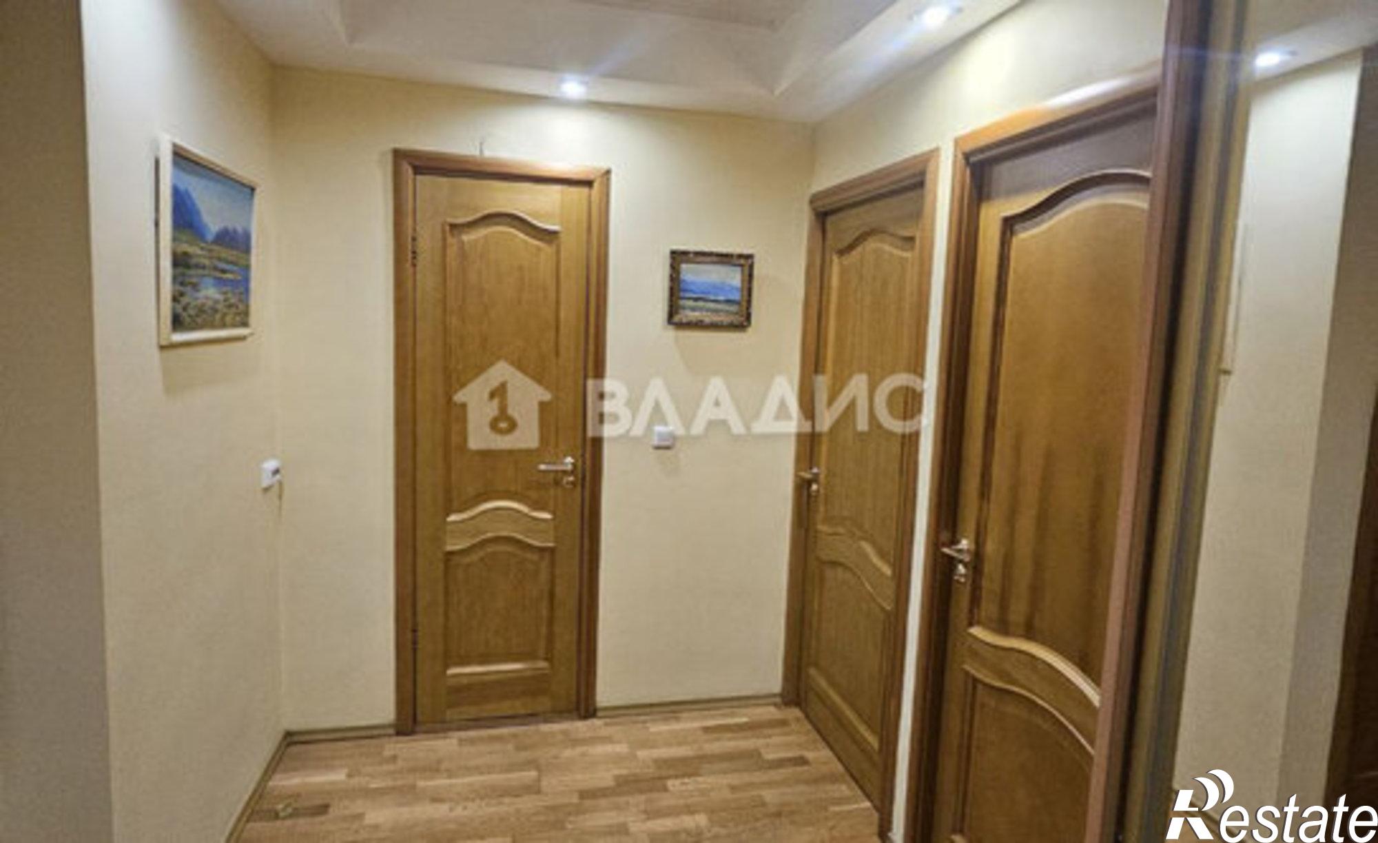 Купить квартиру за 16 000 000 рублей на улица Смолина, 54А