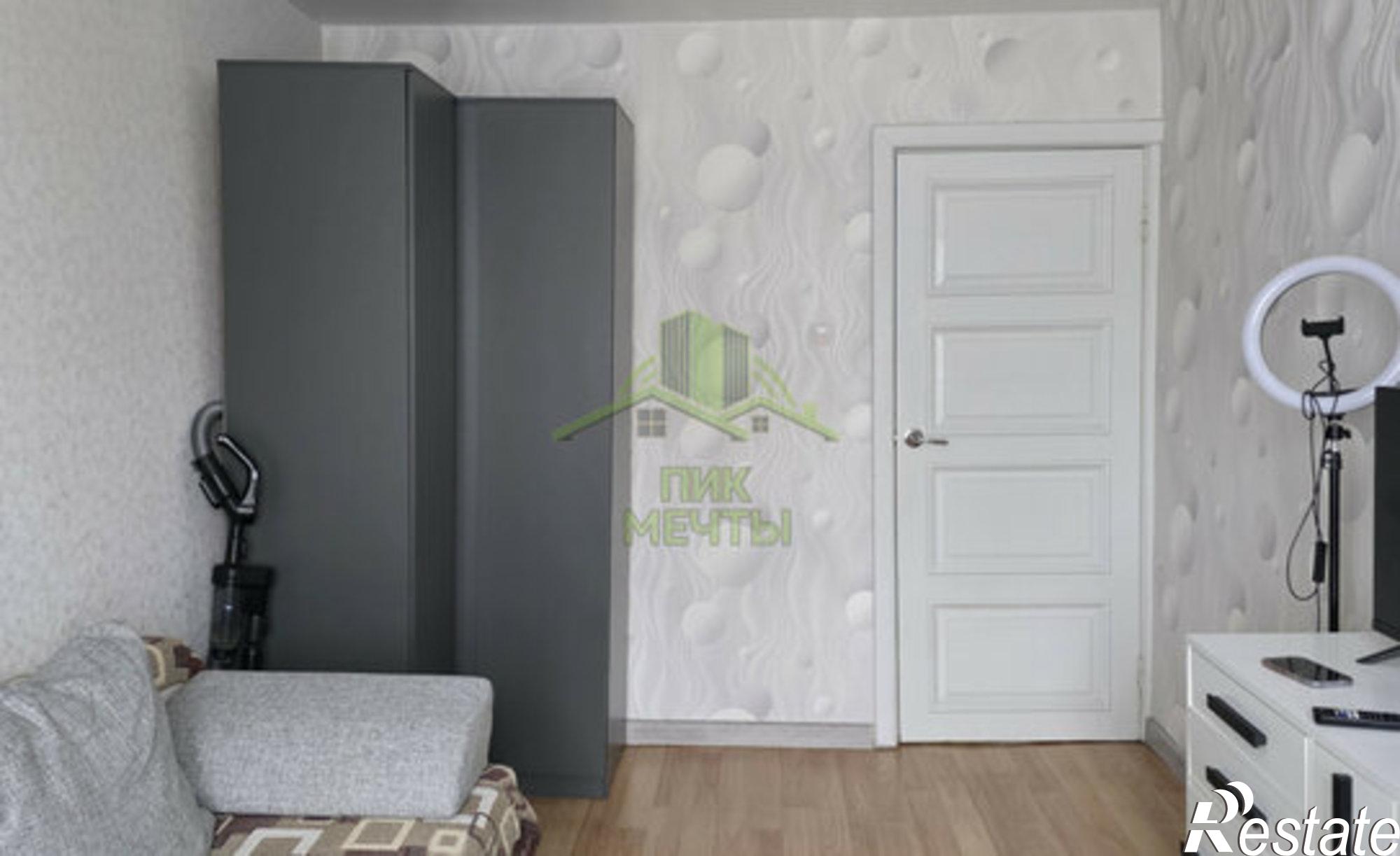 Купить квартиру за 9 500 000 рублей на проспект Строителей, 66