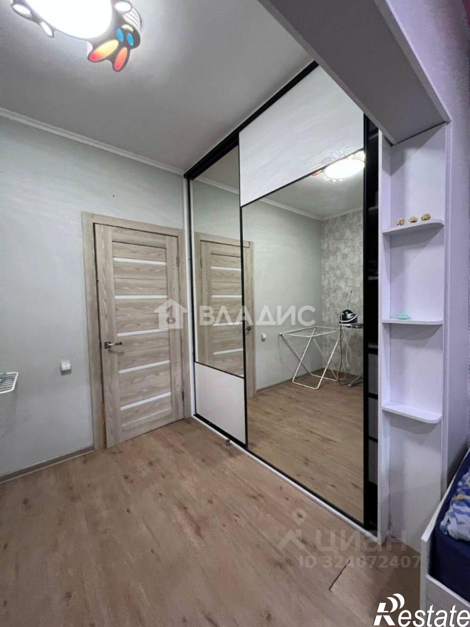 Купить квартиру за 14 000 000 рублей на улица Смолина, 77