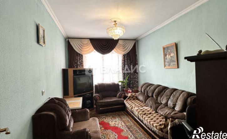 2-комн квартира улица Революции 1905 года, 102,  д. 102