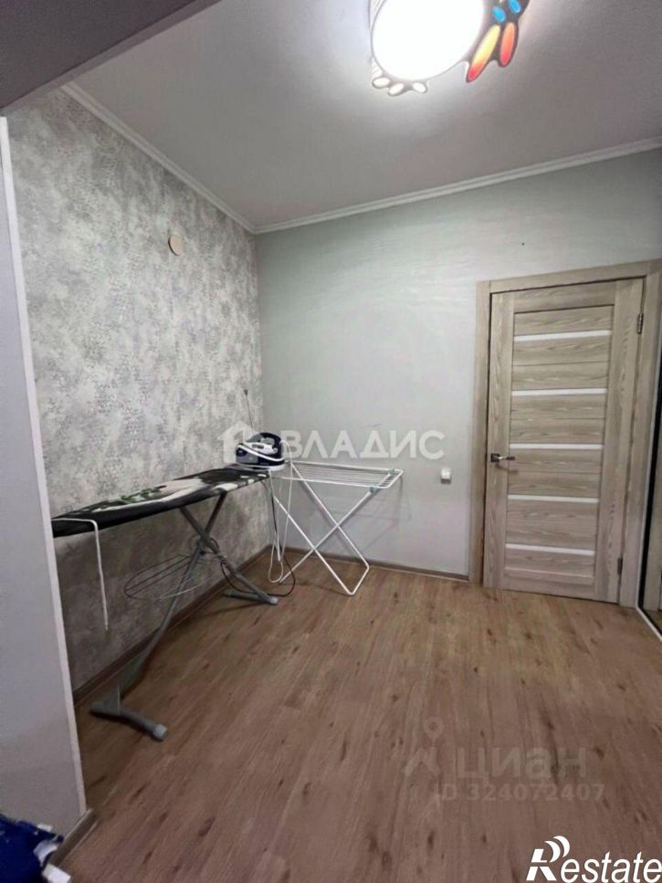 3-комн квартира улица Смолина, 77,  д. 77