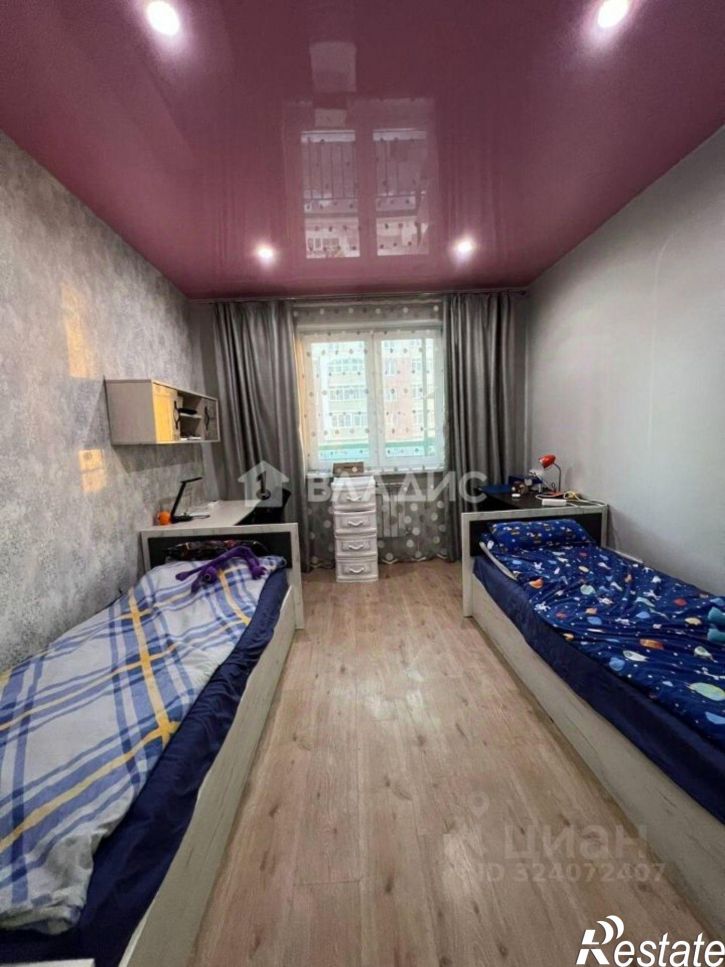 3-комн квартира улица Смолина, 77,  д. 77