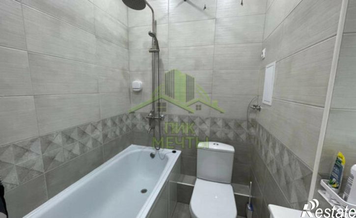 1-комн квартира 105-й микрорайон, 37