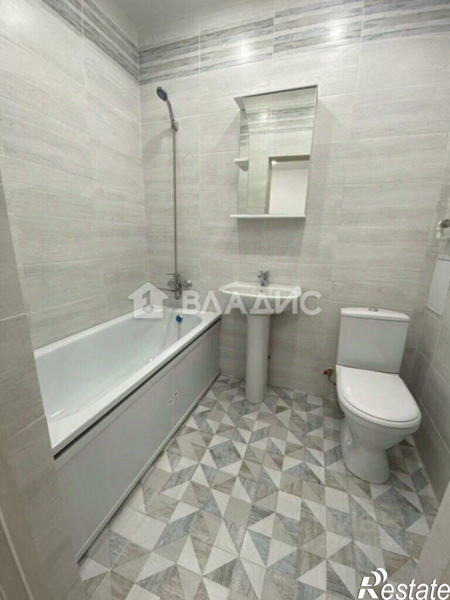 Купить квартиру за 4 800 000 рублей на 105-й микрорайон, 44