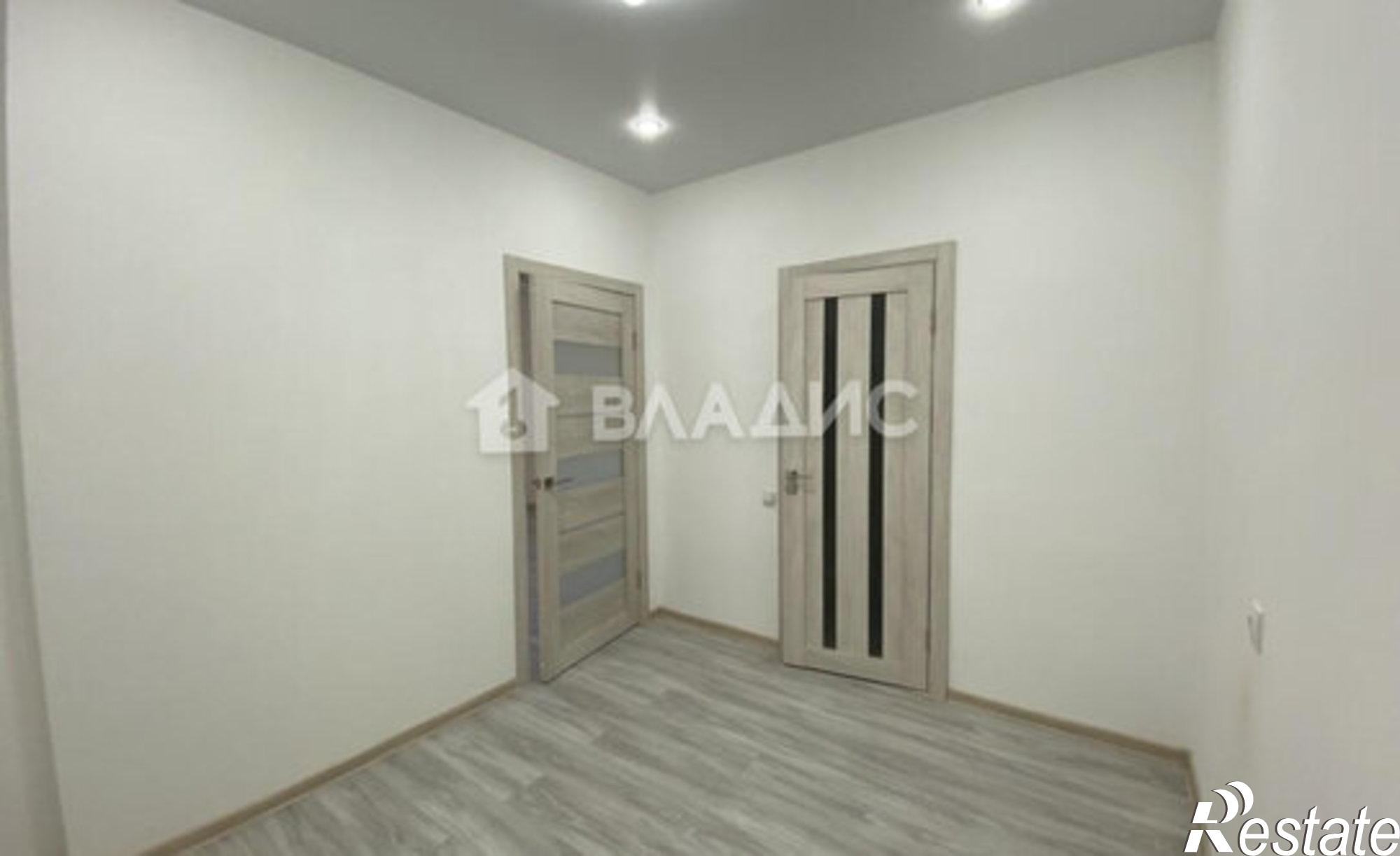 Купить квартиру за 4 800 000 рублей на 105-й микрорайон, 44