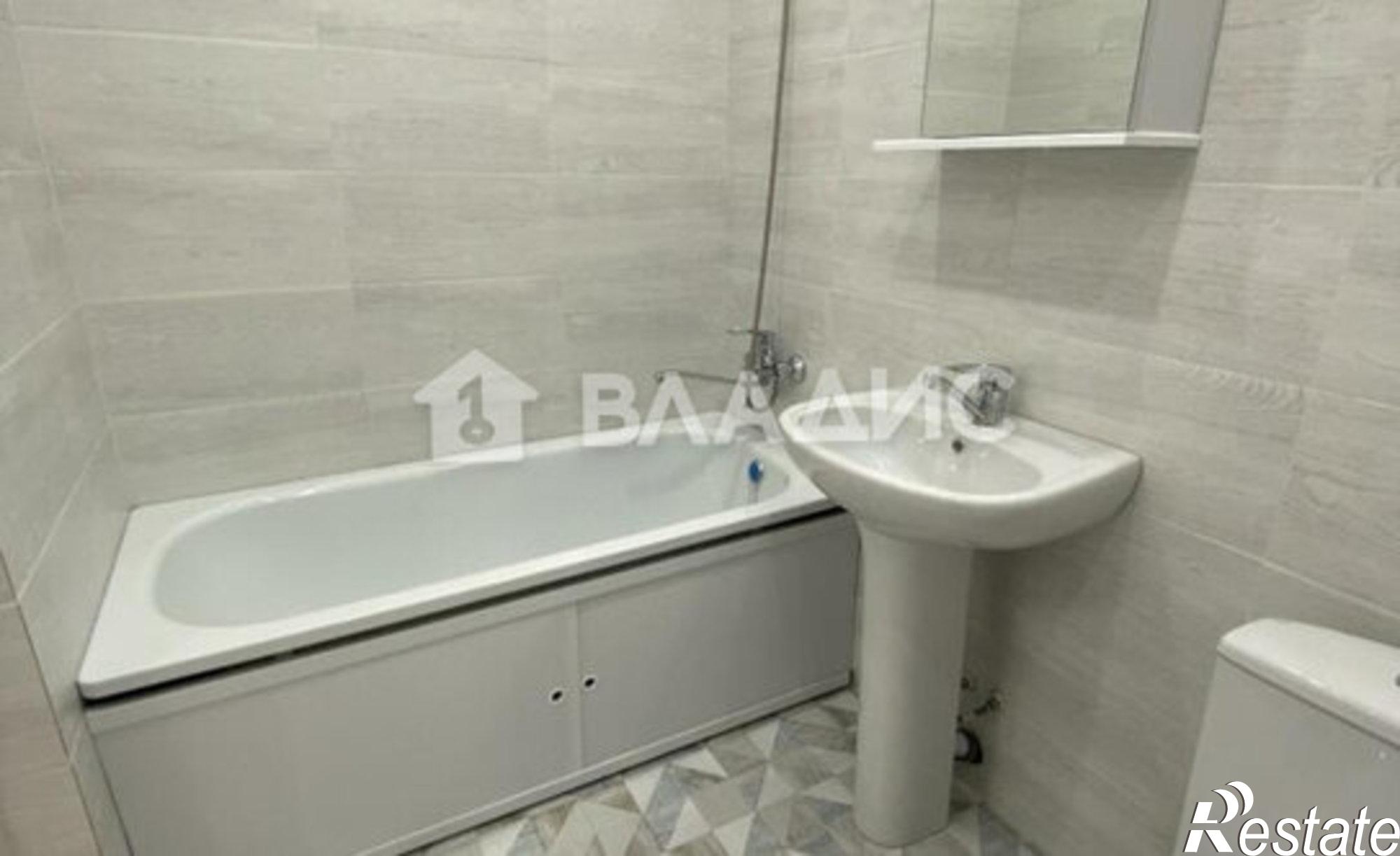 Купить квартиру за 4 800 000 рублей на 105-й микрорайон, 44