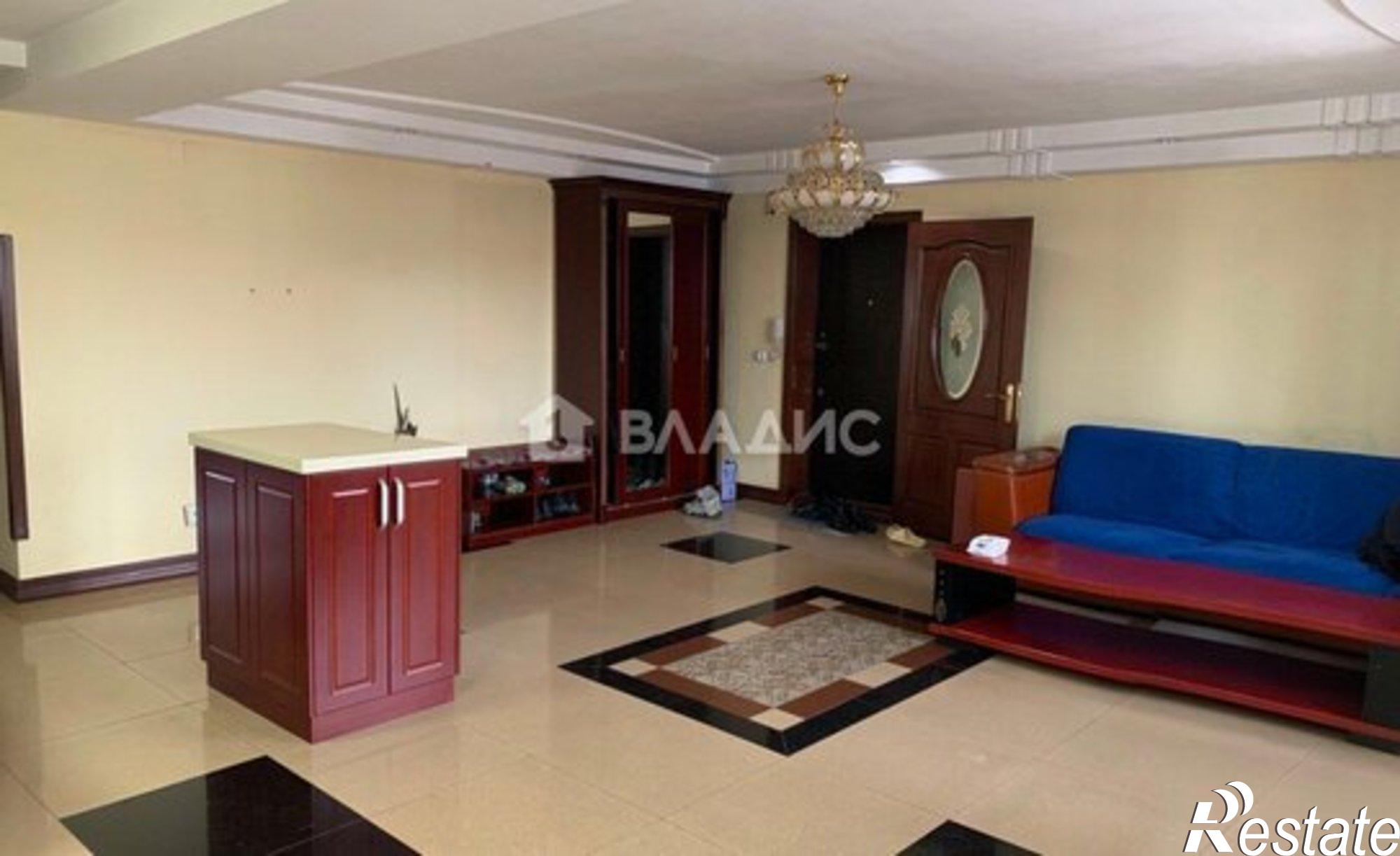 Купить квартиру за 15 000 000 рублей на ул Калашникова, 11