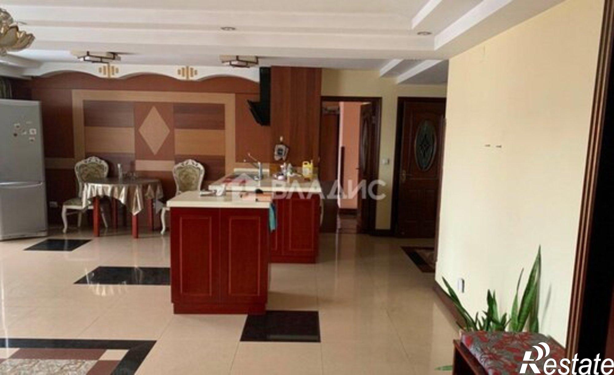 Купить квартиру за 15 000 000 рублей на ул Калашникова, 11