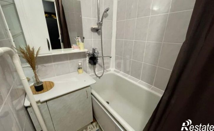 3-комн квартира улица Жердева, 124,  д. 124