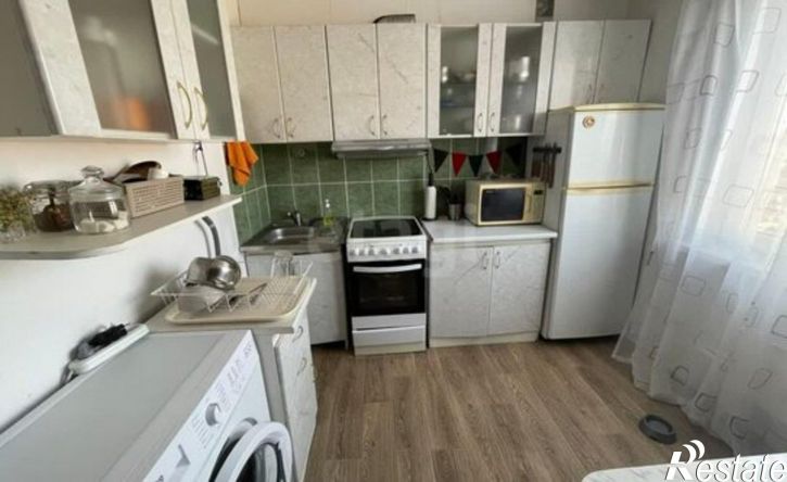 3-комн квартира улица Жердева, 124,  д. 124