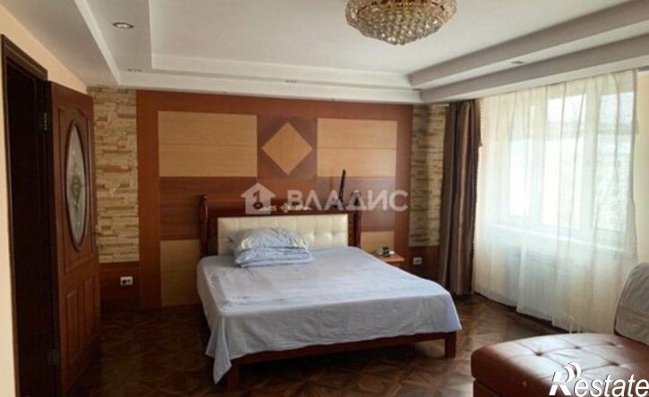 3-комн квартира ул Калашникова, 11,  д. 11