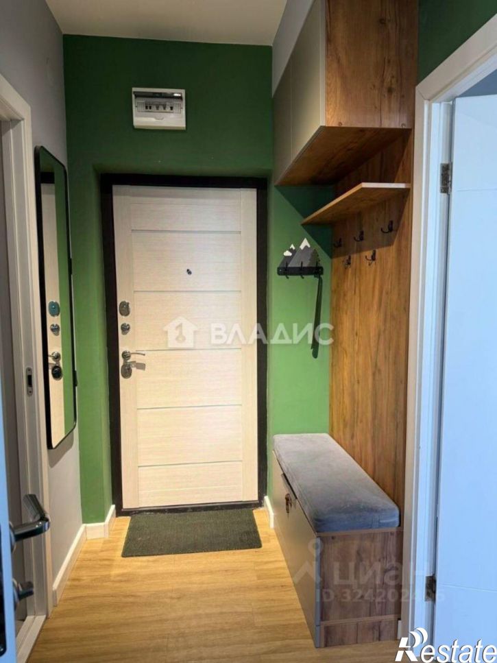 1-комн квартира микрорайон 140Б, 1