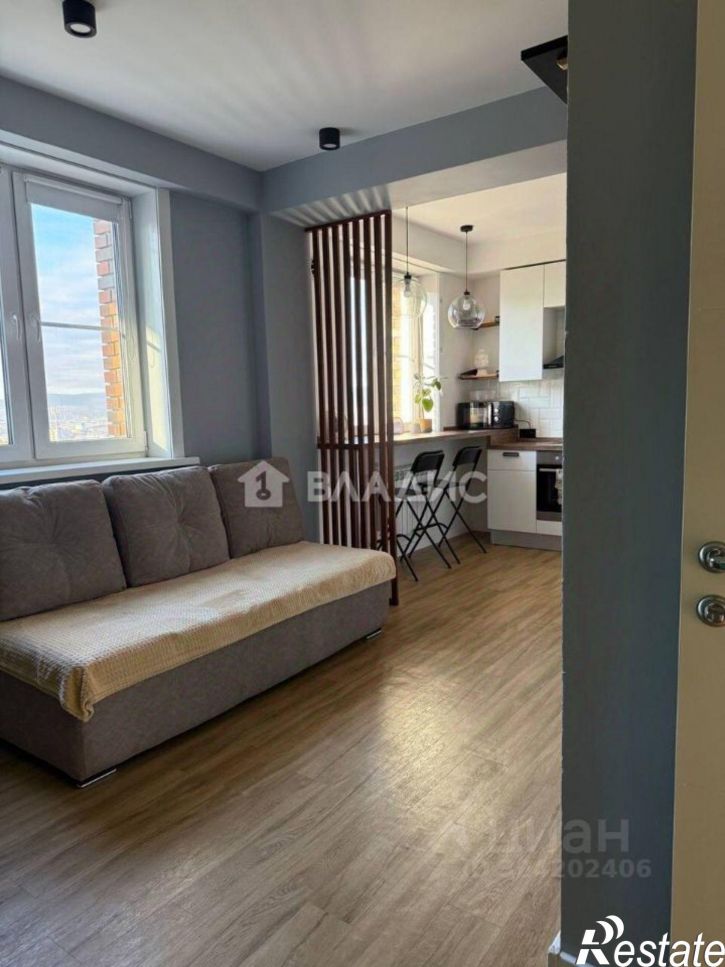 1-комн квартира микрорайон 140Б, 1