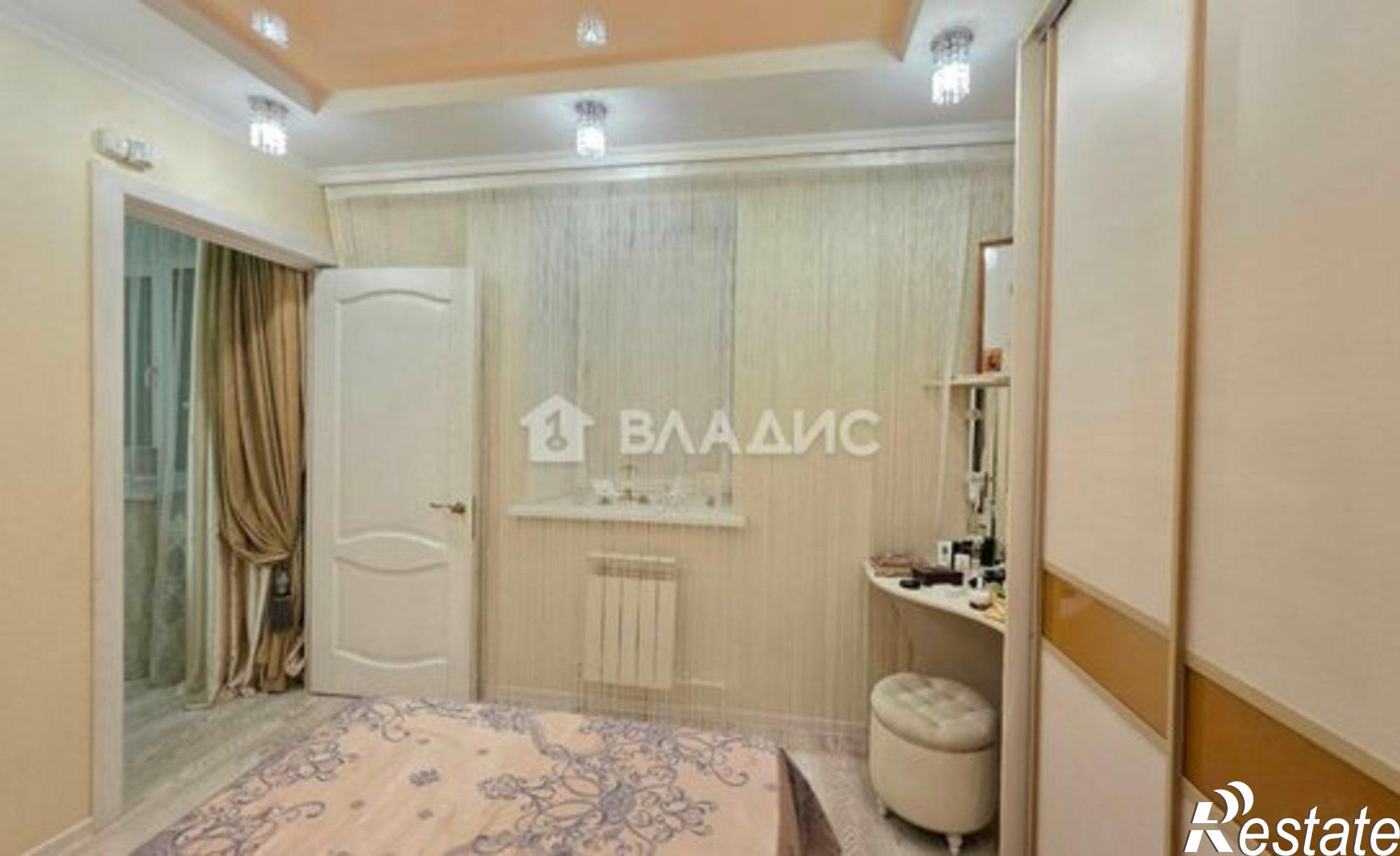 Купить квартиру за 15 000 000 рублей на ул Гвардейская, 16