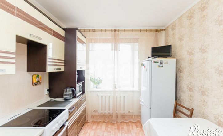 2-комн квартира Геологическая улица, 28,  д. 28