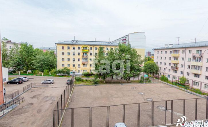 2-комн квартира Геологическая улица, 28,  д. 28