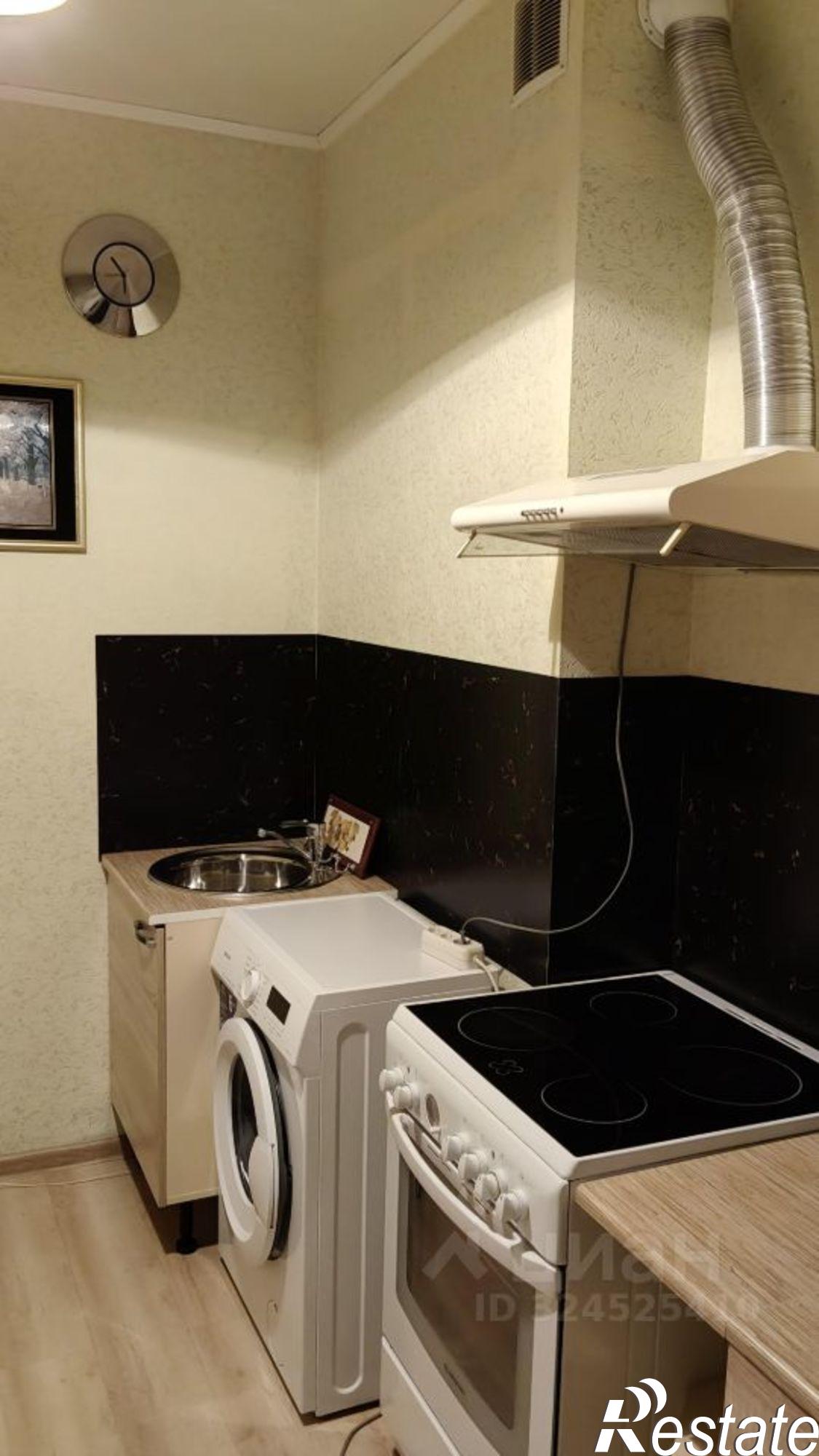 Сдать квартиру за 28 000 рублей на 113-й микрорайон, 28