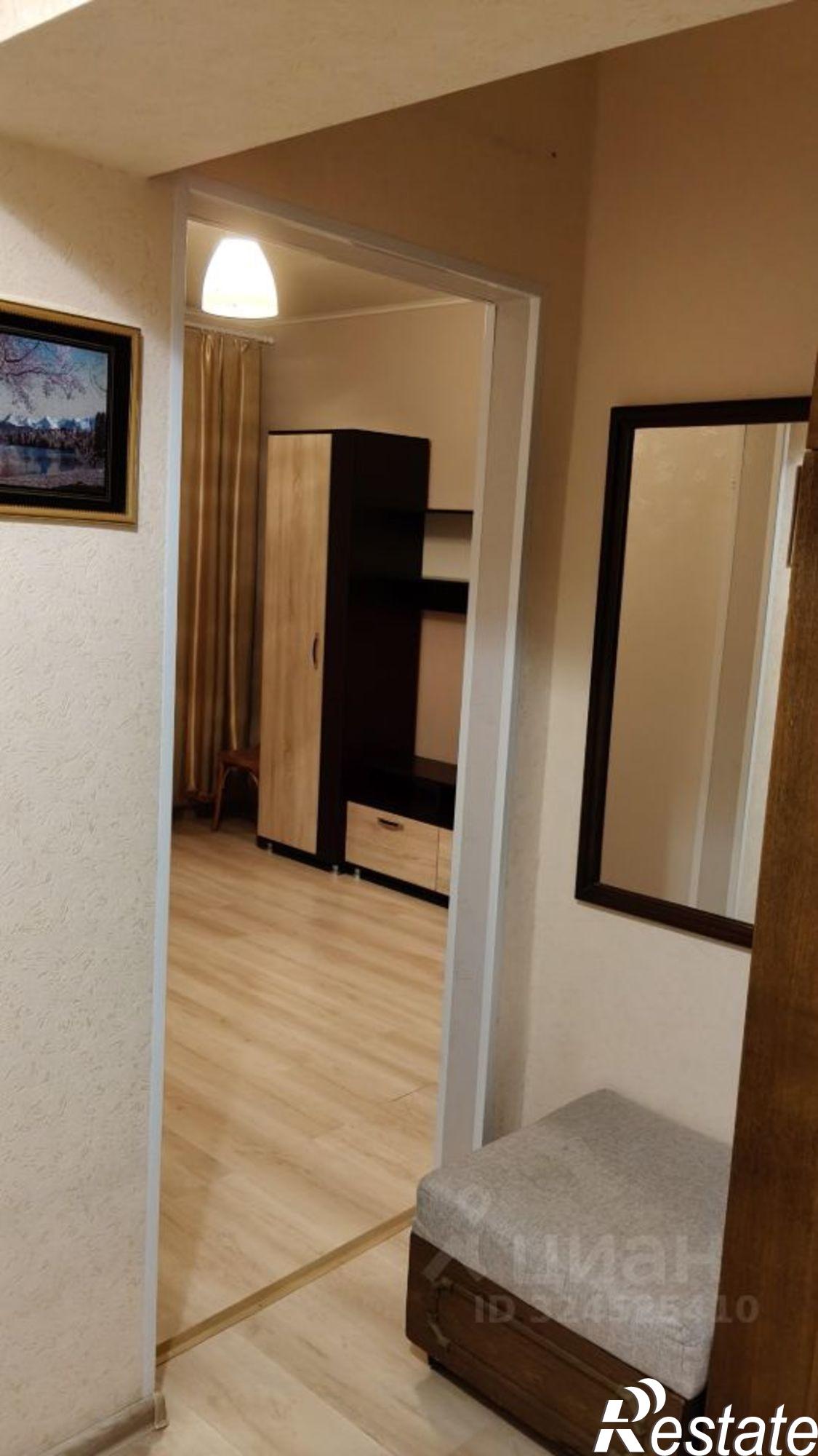 Сдать квартиру за 28 000 рублей на 113-й микрорайон, 28