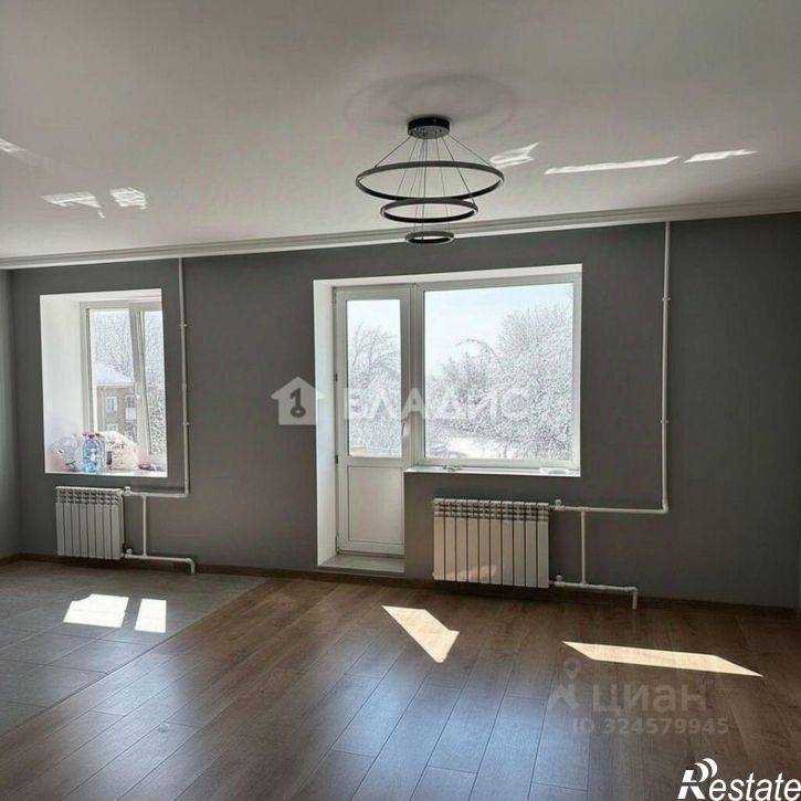 3-комн квартира улица Иванова, 19,  д. 19