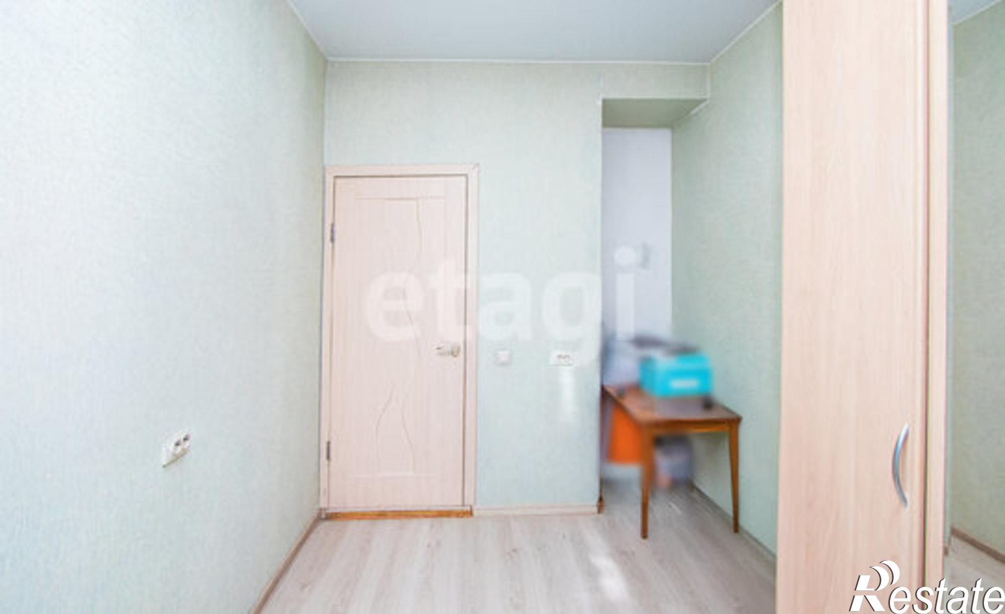 Купить квартиру за 10 500 000 рублей на Октябрьская улица, 17