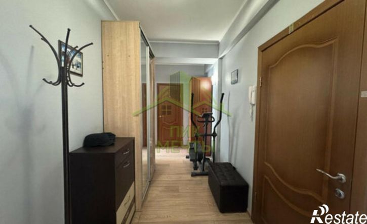 2-комн квартира улица Калашникова, 11Б/1,  д. 11Б/1