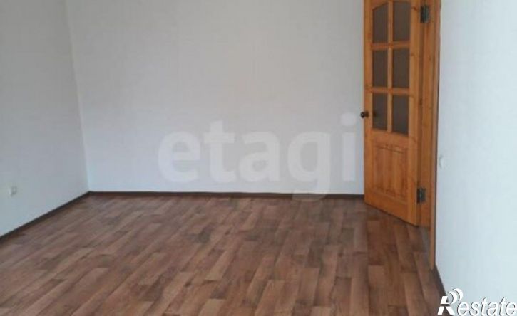 2-комн квартира 112-й микрорайон, 23