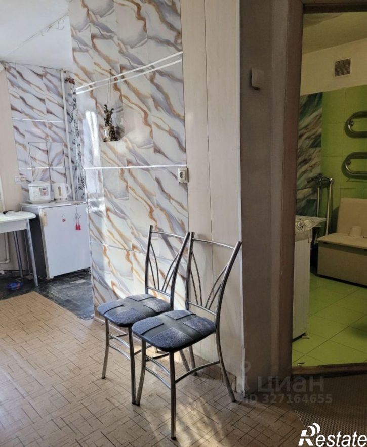 3-комн квартира Геологическая улица, 17,  д. 17