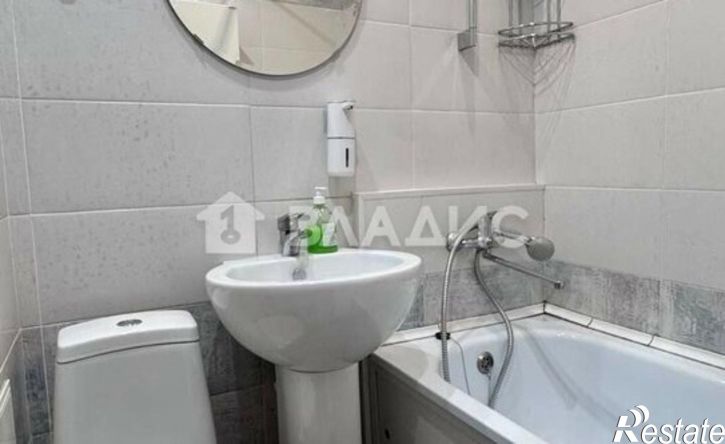 1-комн квартира микрорайон 140А, 23