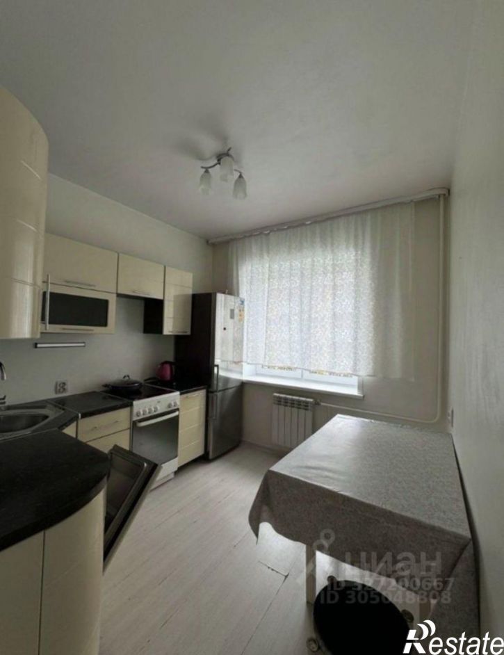2-комн квартира 112-й микрорайон, 22