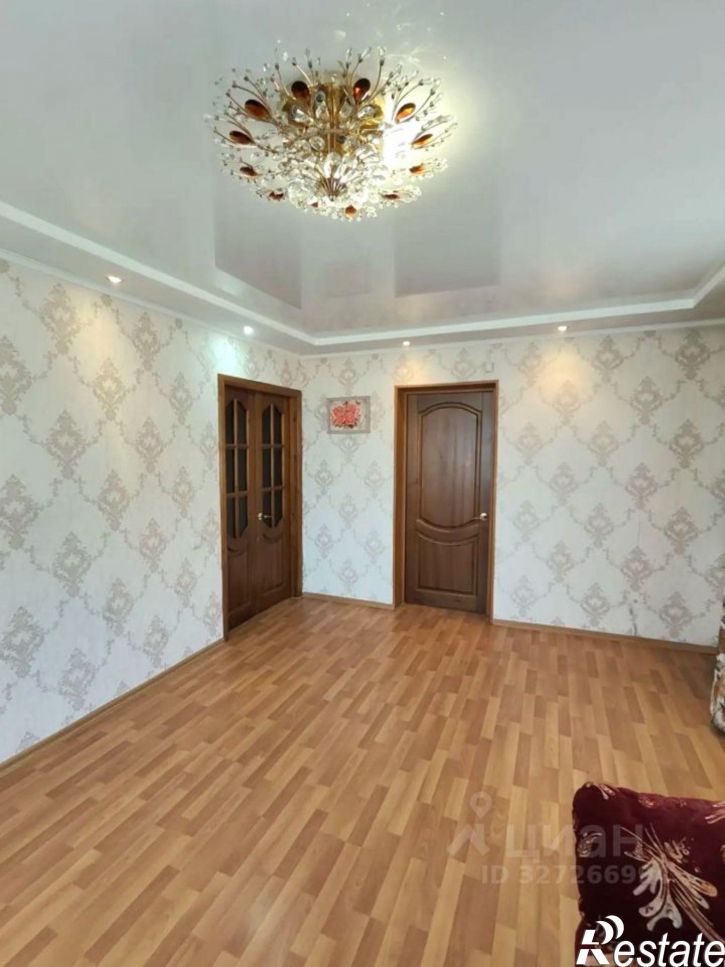 3-комн квартира улица Микояна, 1,  д. 1