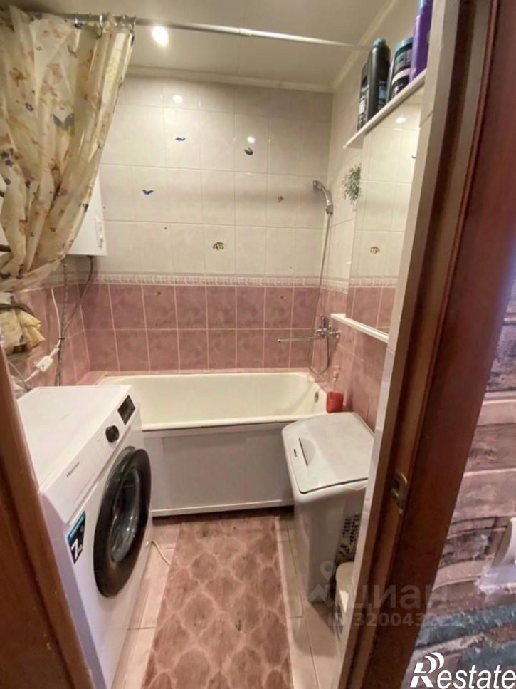 4-комн квартира ул Калашникова, 16,  д. 16