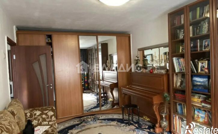 3-комн квартира Геологическая улица, 17,  д. 17