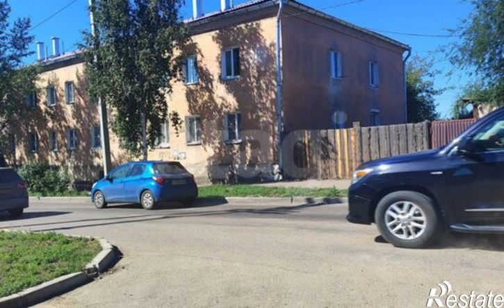 2-комн квартира улица Гарнаева, 21,  д. 21