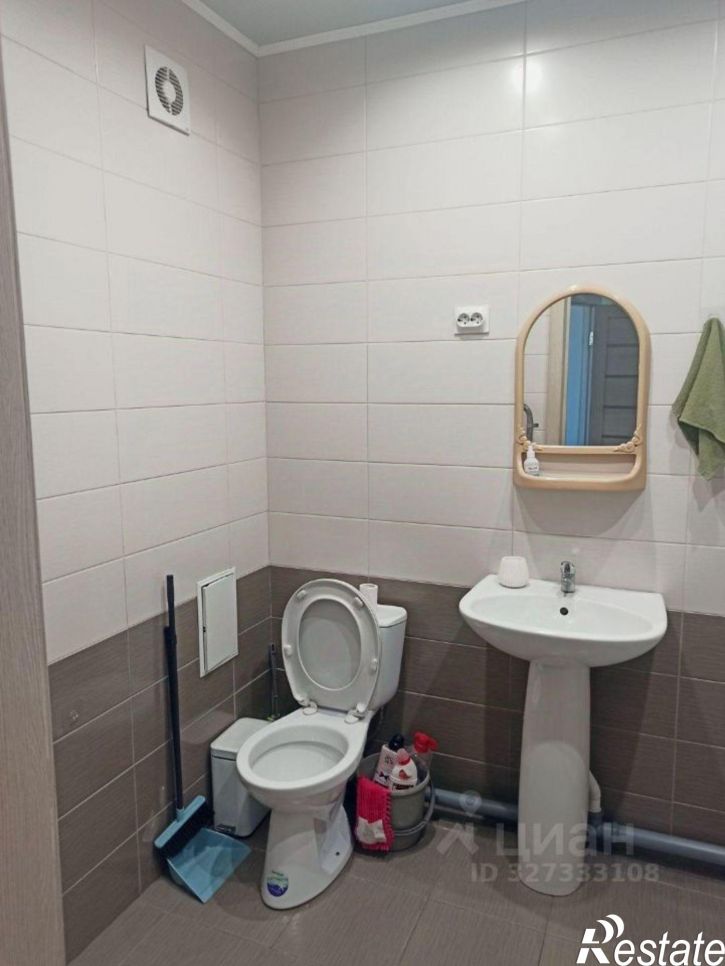 1-комн квартира улица Калашникова, 11Б/1,  д. 11Б/1