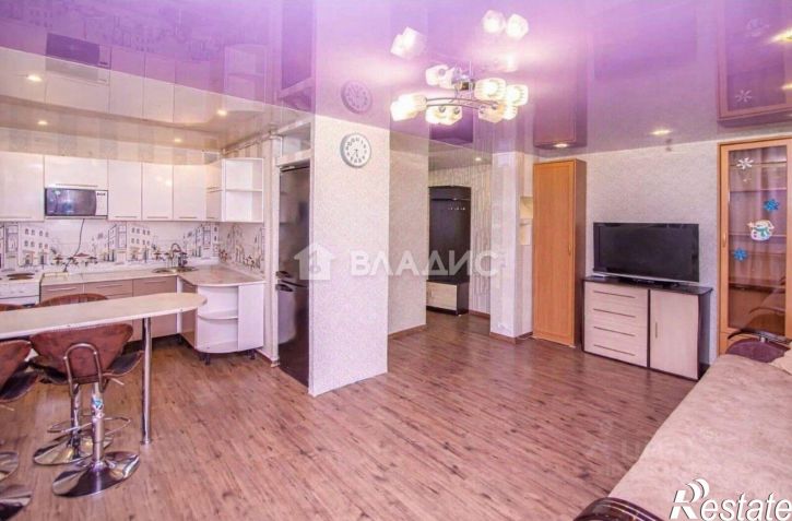 3-комн квартира улица Гагарина, 20,  д. 20