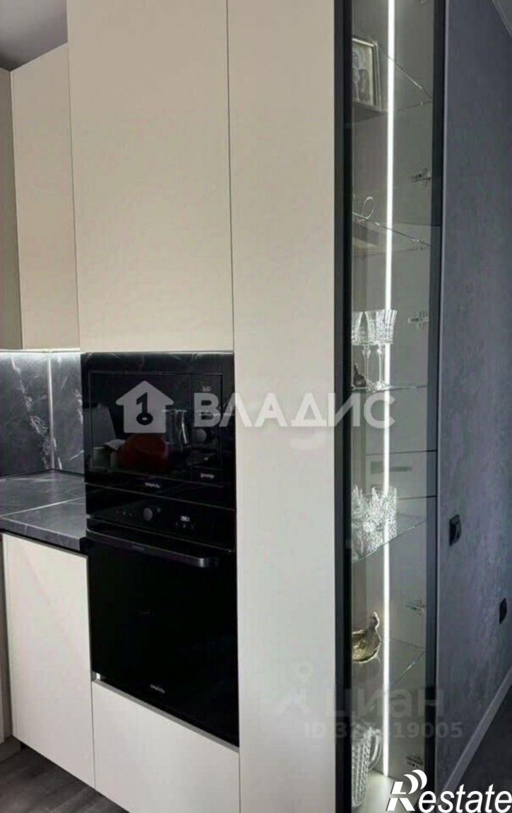 3-комн квартира 142-й микрорайон, 6