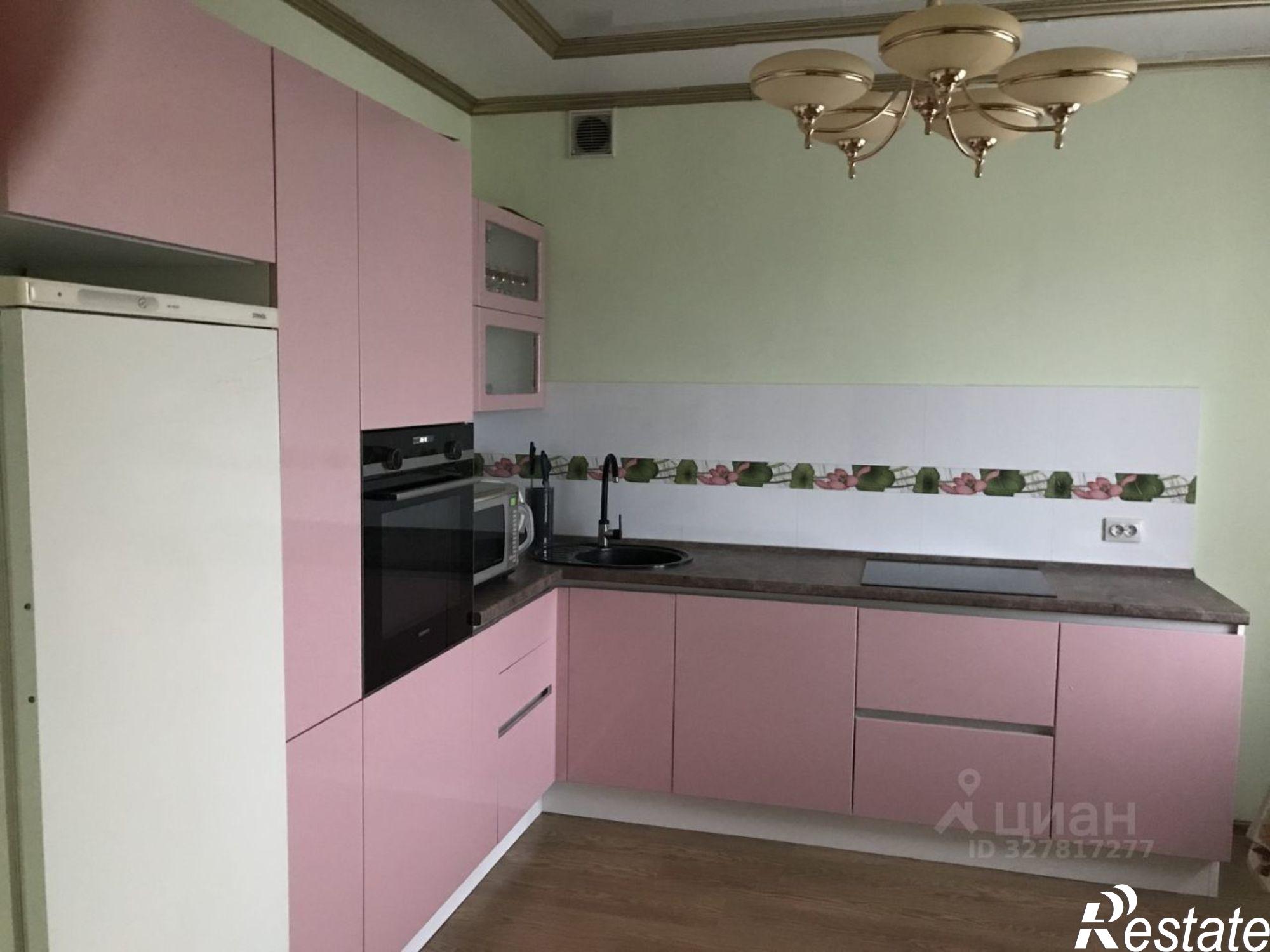 Купить дачу, дом, коттедж за 11 000 000 рублей на ул Мерецкова, 15/2