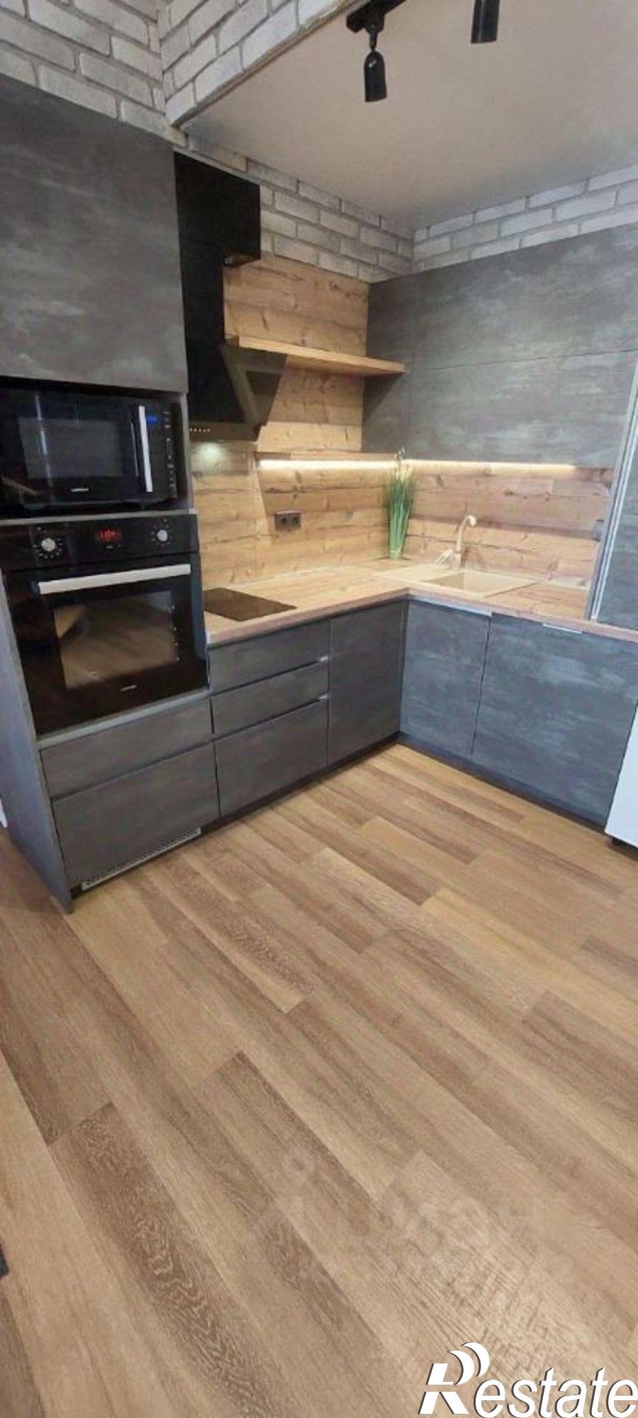 Купить дачу, дом, коттедж за 20 000 000 рублей на Ткацкая улица, 1
